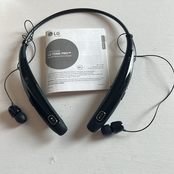 LG Tone Pro premium wireless stereo headset. In Box - Picture 2 of 3